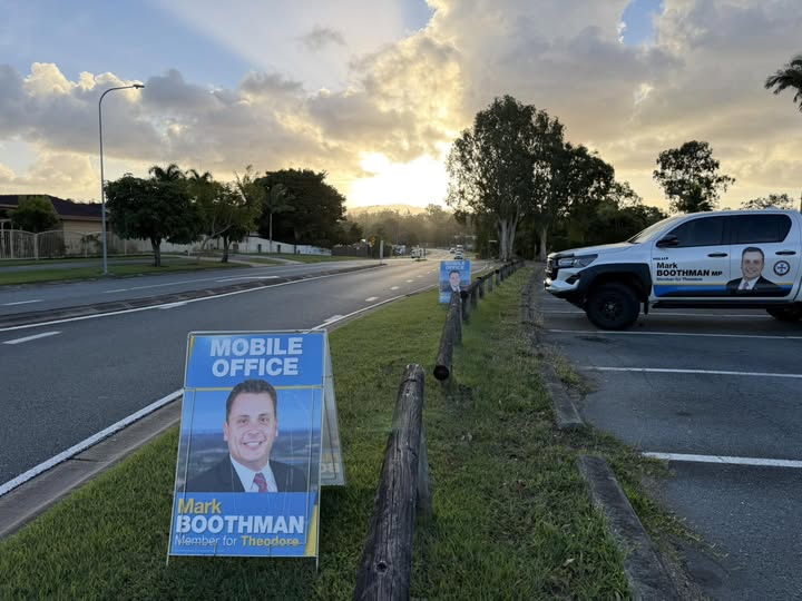 Community Roadside Oxenford 3 May 2026